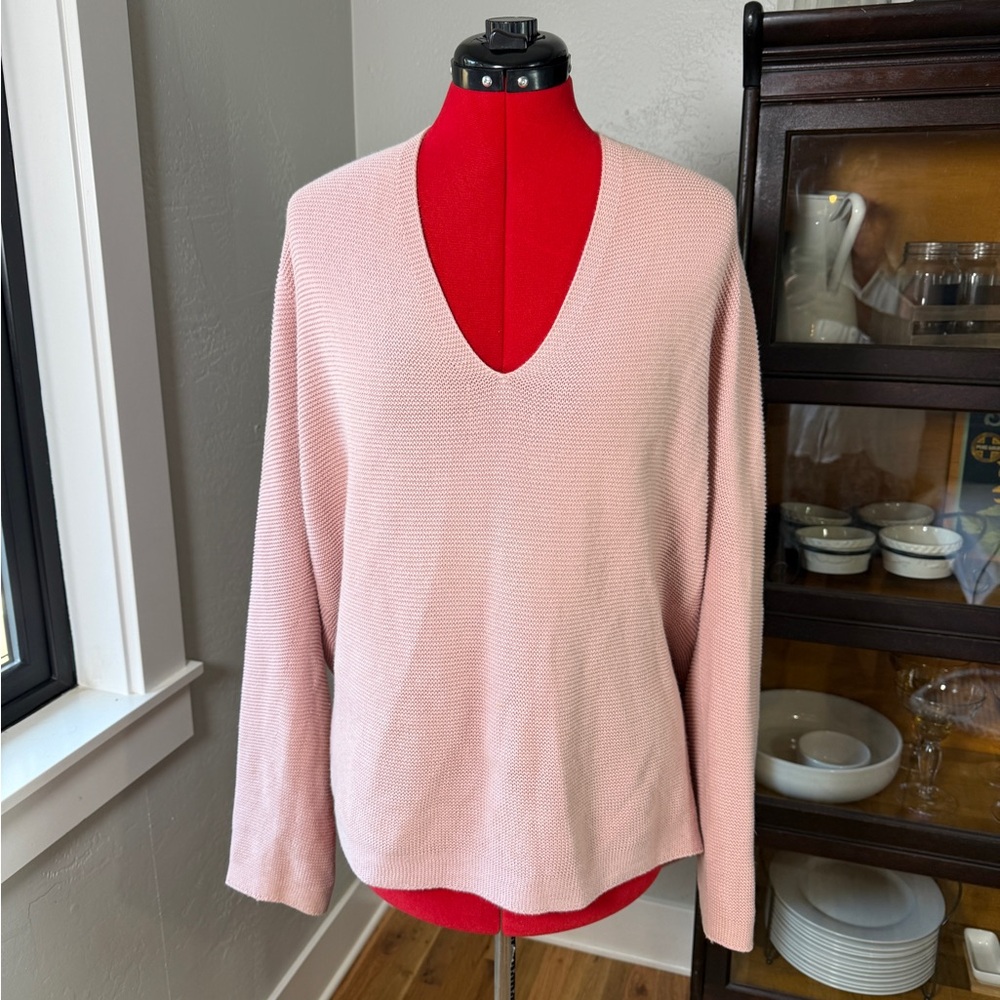 Uniqlo Pink V-Neck Sweater